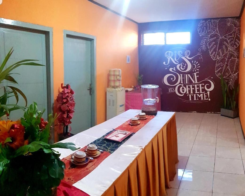The Room Ende Bagian luar foto