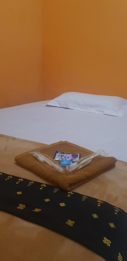 The Room Ende Bagian luar foto